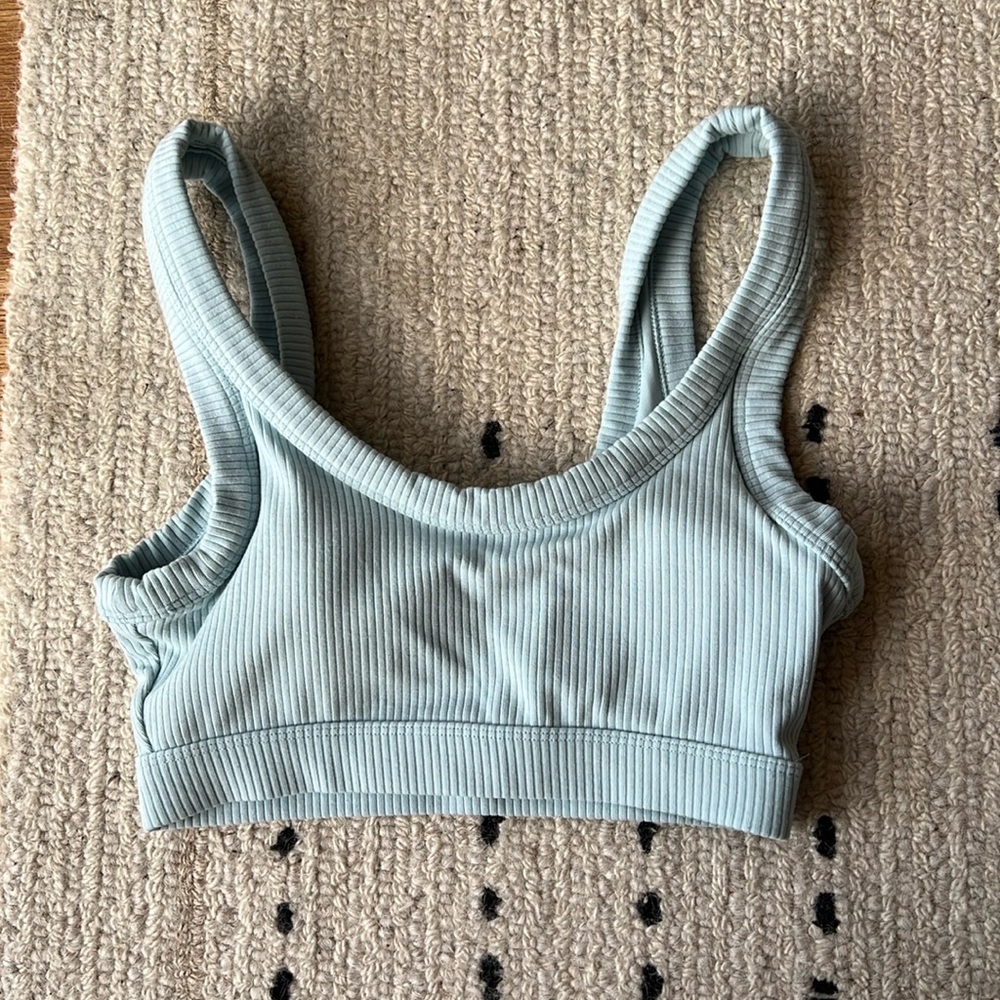 Alo yoga bra